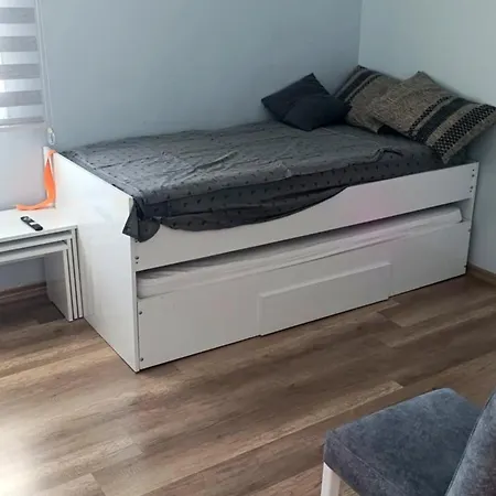 Caesar 2 Bedrooms Cornelius